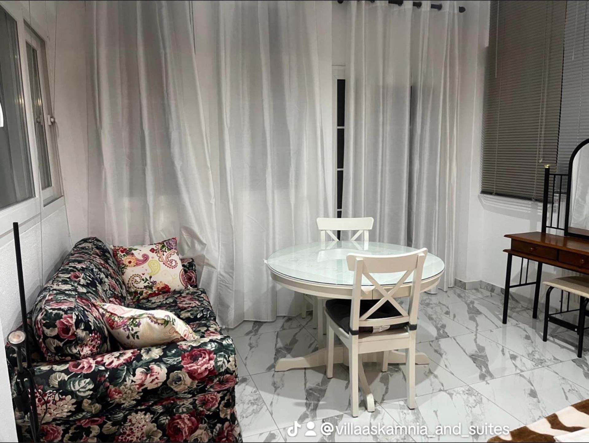 Villa Askamnia And Suites ニキティ エクステリア 写真